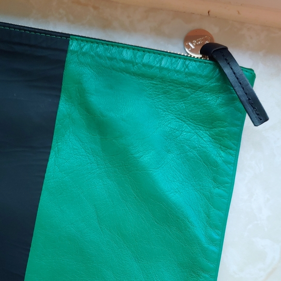 Clare V. Flat Clutch - Picture 8 of 9